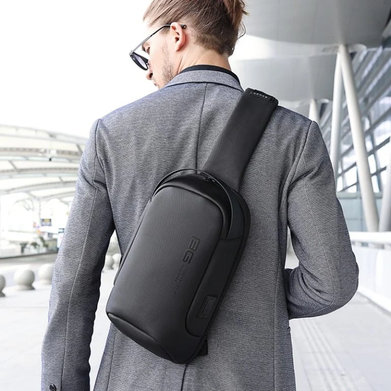 BANGE BG-7221 Men One-Shoulder Chest Bag (Image 02)
